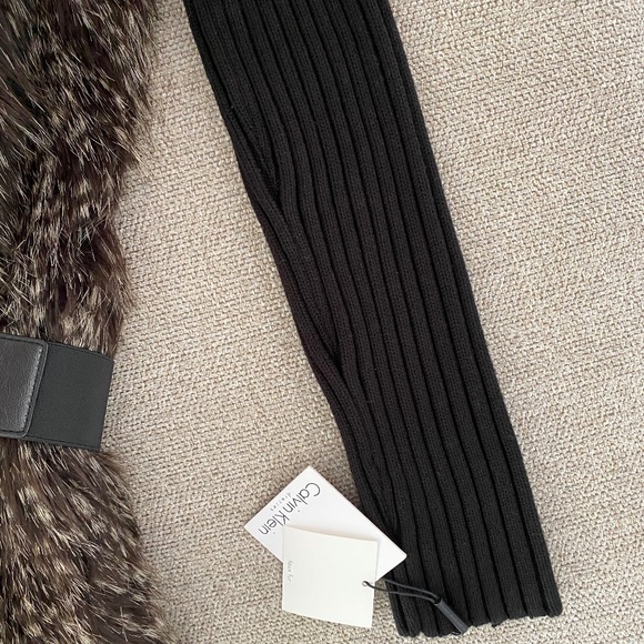 Brand New Calvin Klein Woman’s Faux Fur Jacket Size L - Picture 3 of 5